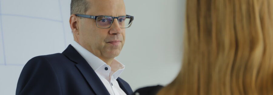 detaillierte Schritt-für-Schritt-Anleitung, wie du die Angebotsnachverfolgung automatisieren