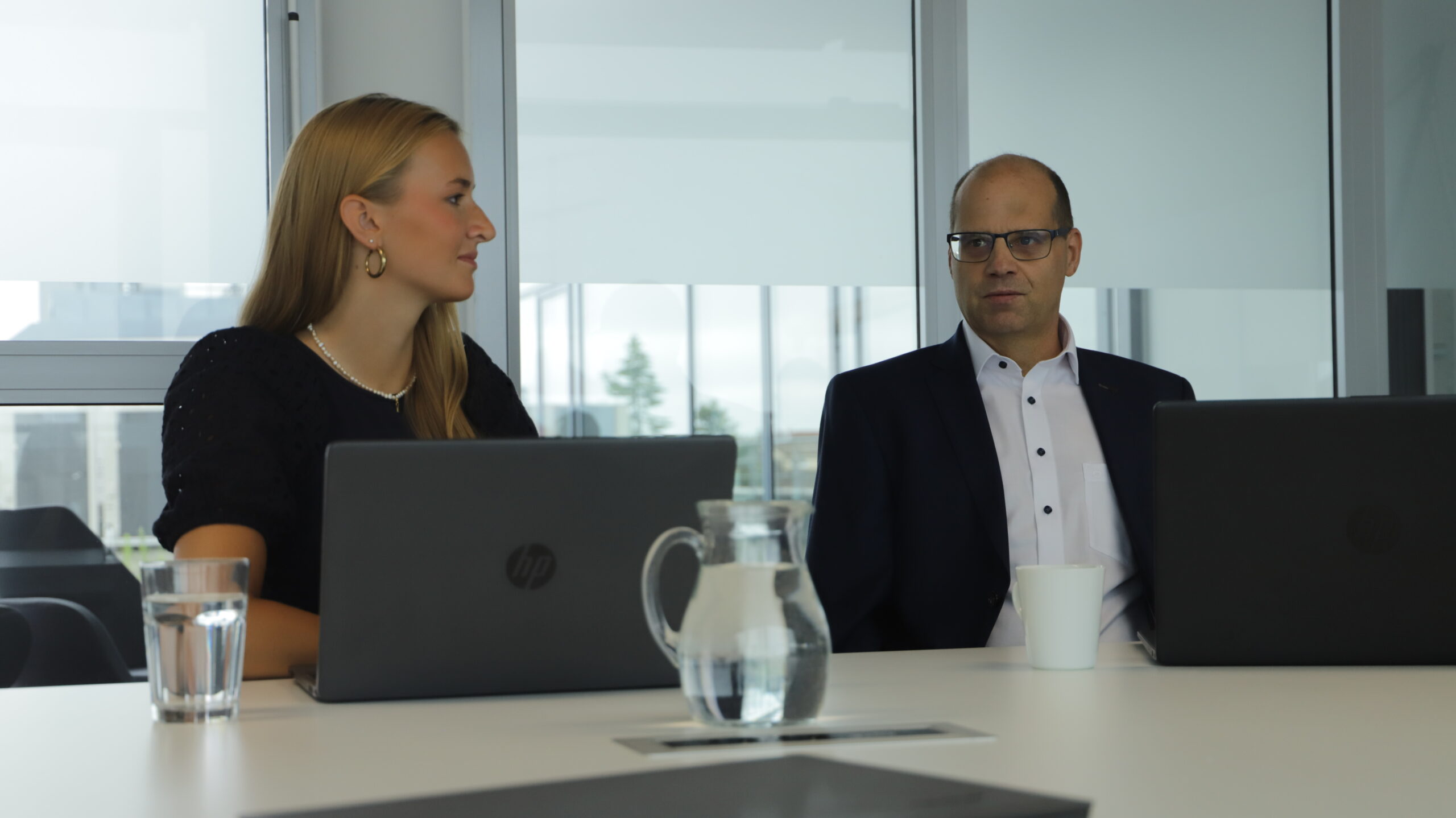 Die top 5 CRM Systeme in deutschen Industriebetrieben